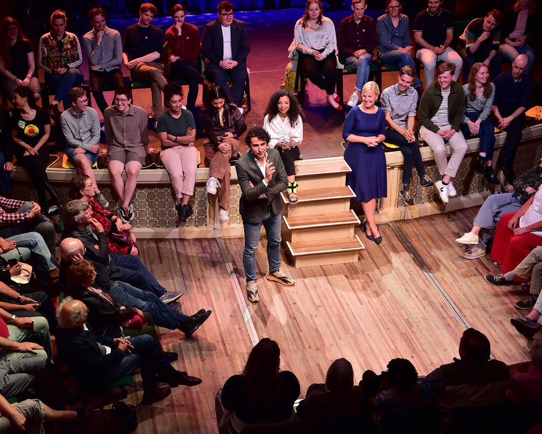 Jesse Klaver en Attje Kuiken op een bijeenkomst in Arnhem
