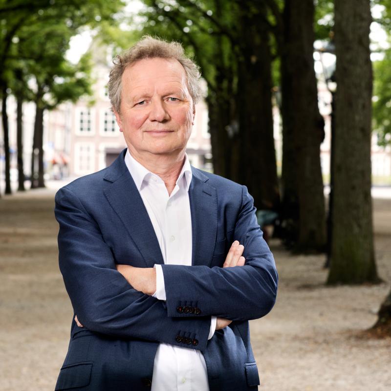 JPG web Bram card.jpg